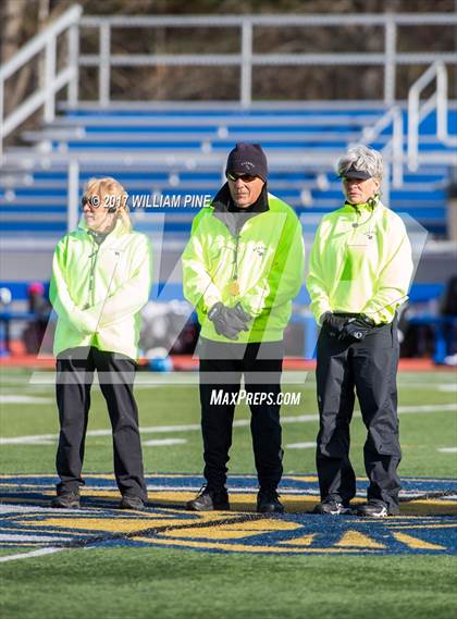 Thumbnail 1 in Lakeland vs. Burnt Hills-Ballston Lake (NYSPHSAA Class B Semifinal) photogallery.