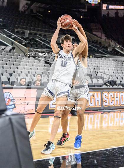 Thumbnail 1 in Steele vs Boerne-Champion (Spurs High School Showcase) photogallery.