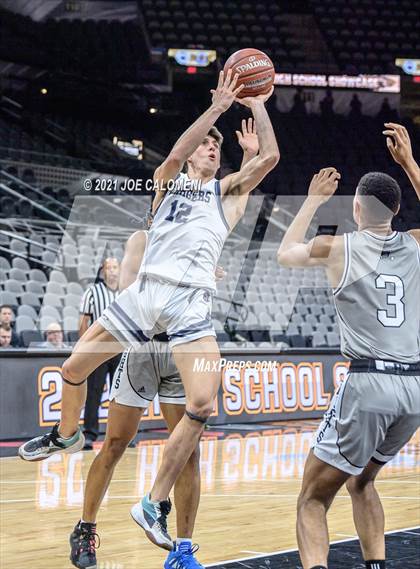 Thumbnail 2 in Steele vs Boerne-Champion (Spurs High School Showcase) photogallery.
