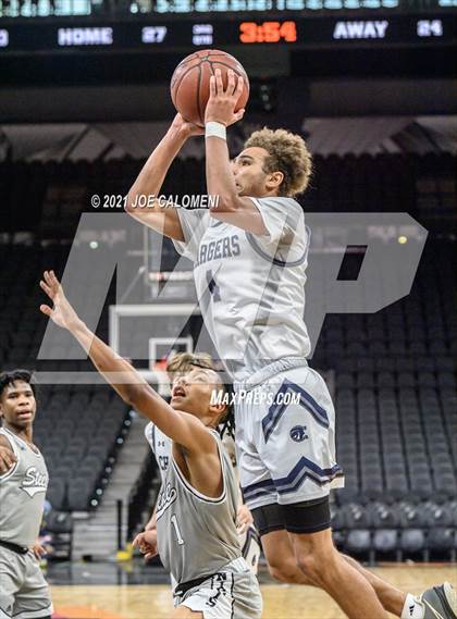 Thumbnail 1 in Steele vs Boerne-Champion (Spurs High School Showcase) photogallery.
