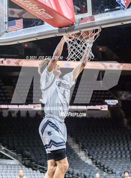 Thumbnail 2 in Steele vs Boerne-Champion (Spurs High School Showcase) photogallery.