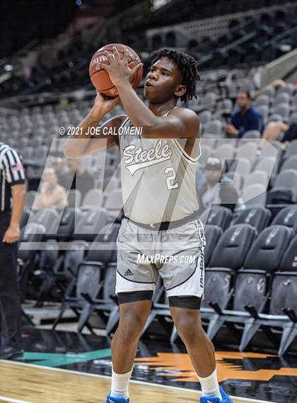 Thumbnail 1 in Steele vs Boerne-Champion (Spurs High School Showcase) photogallery.
