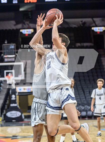 Thumbnail 2 in Steele vs Boerne-Champion (Spurs High School Showcase) photogallery.
