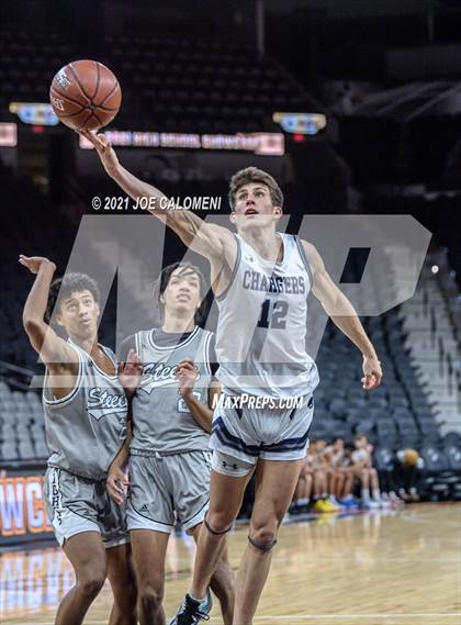 Thumbnail 3 in Steele vs Boerne-Champion (Spurs High School Showcase) photogallery.