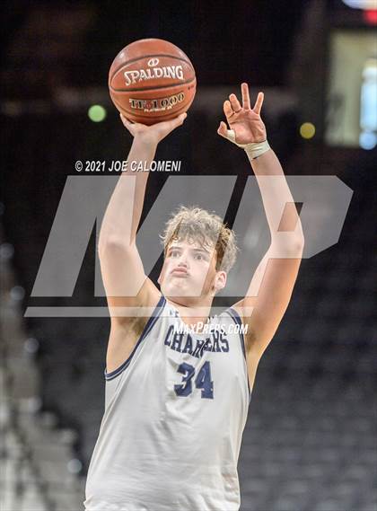 Thumbnail 1 in Steele vs Boerne-Champion (Spurs High School Showcase) photogallery.