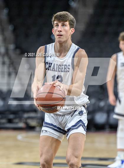 Thumbnail 3 in Steele vs Boerne-Champion (Spurs High School Showcase) photogallery.