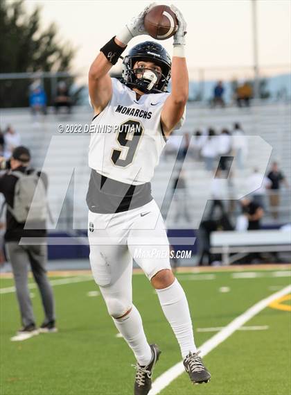 Thumbnail 2 in Archbishop Mitty @ Bellarmine College Prep photogallery.
