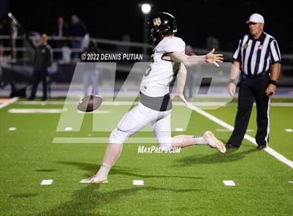 Thumbnail 2 in Archbishop Mitty @ Bellarmine College Prep photogallery.