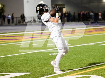 Thumbnail 1 in Archbishop Mitty @ Bellarmine College Prep photogallery.