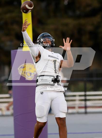 Thumbnail 1 in Archbishop Mitty @ Bellarmine College Prep photogallery.