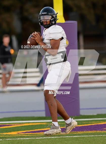 Thumbnail 2 in Archbishop Mitty @ Bellarmine College Prep photogallery.