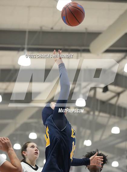 Thumbnail 2 in San Marcos HomeSchool vs. FBCHA (Aggieland Come and Take It Tip-Off) photogallery.