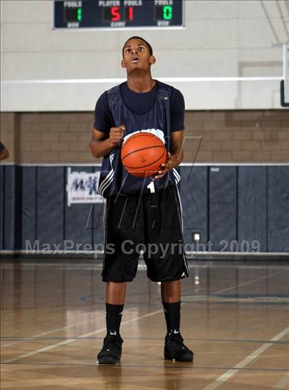Thumbnail 1 in Sylmar vs. View Park Prep (MLK Hoops Shootout) photogallery.