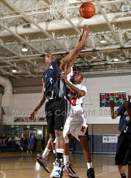 Thumbnail 1 in Sylmar vs. View Park Prep (MLK Hoops Shootout) photogallery.