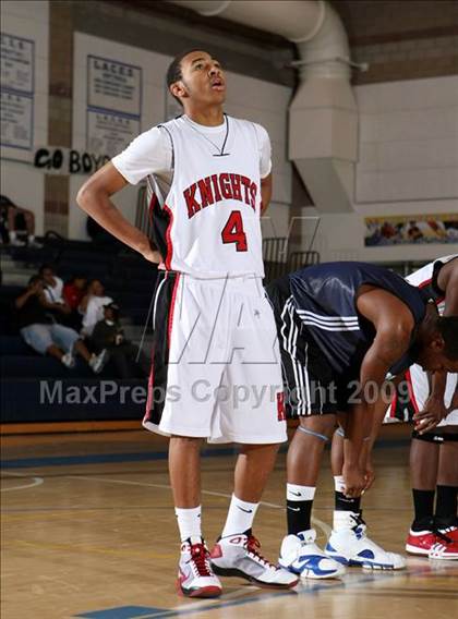 Thumbnail 2 in Sylmar vs. View Park Prep (MLK Hoops Shootout) photogallery.