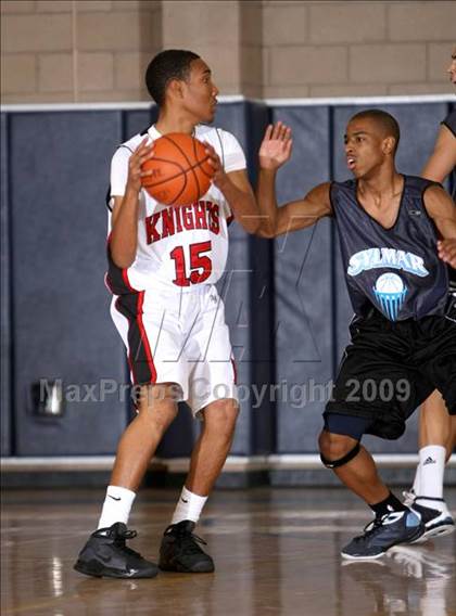 Thumbnail 2 in Sylmar vs. View Park Prep (MLK Hoops Shootout) photogallery.