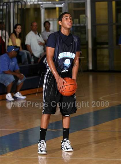 Thumbnail 1 in Sylmar vs. View Park Prep (MLK Hoops Shootout) photogallery.