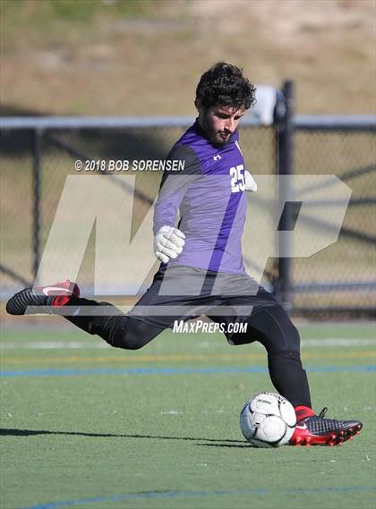Thumbnail 2 in Amityville Memorial vs Mepham (Class A LI Championship) photogallery.
