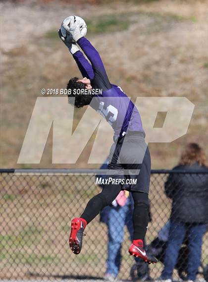 Thumbnail 3 in Amityville Memorial vs Mepham (Class A LI Championship) photogallery.