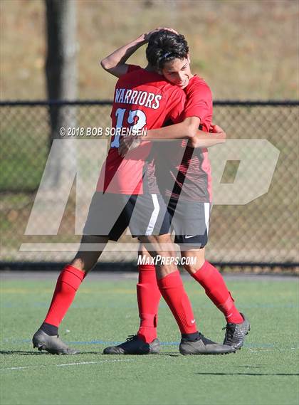 Thumbnail 3 in Amityville Memorial vs Mepham (Class A LI Championship) photogallery.