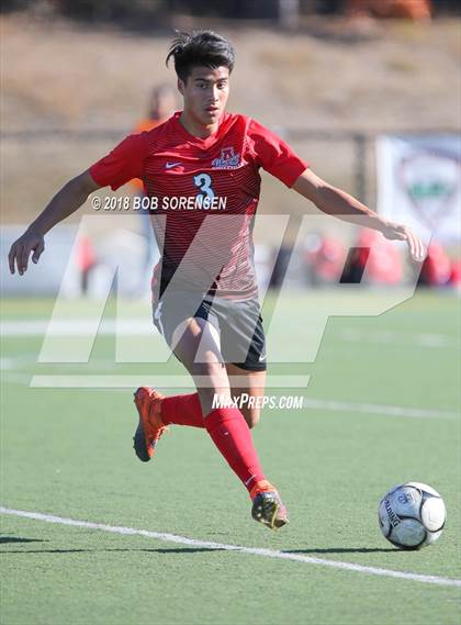 Thumbnail 2 in Amityville Memorial vs Mepham (Class A LI Championship) photogallery.