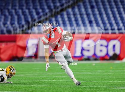 Thumbnail 1 in Catholic Memorial vs King Philip Regional (MIAA Division 2 Final) photogallery.
