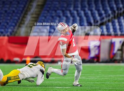 Thumbnail 2 in Catholic Memorial vs King Philip Regional (MIAA Division 2 Final) photogallery.