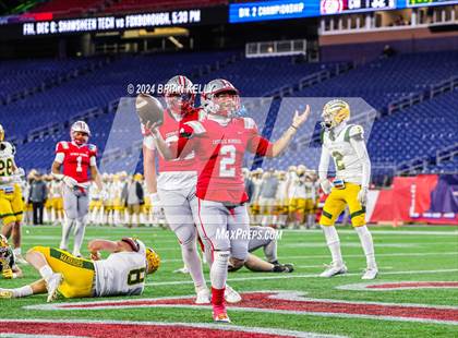 Thumbnail 3 in Catholic Memorial vs King Philip Regional (MIAA Division 2 Final) photogallery.