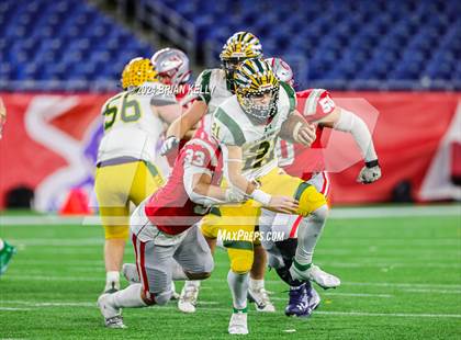 Thumbnail 2 in Catholic Memorial vs King Philip Regional (MIAA Division 2 Final) photogallery.