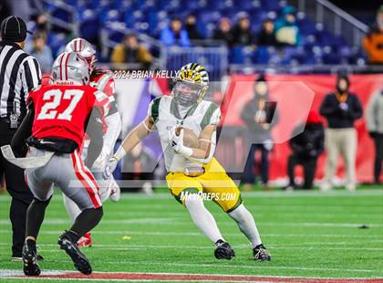 Thumbnail 3 in Catholic Memorial vs King Philip Regional (MIAA Division 2 Final) photogallery.