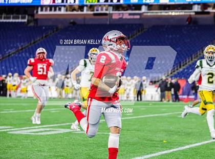 Thumbnail 1 in Catholic Memorial vs King Philip Regional (MIAA Division 2 Final) photogallery.