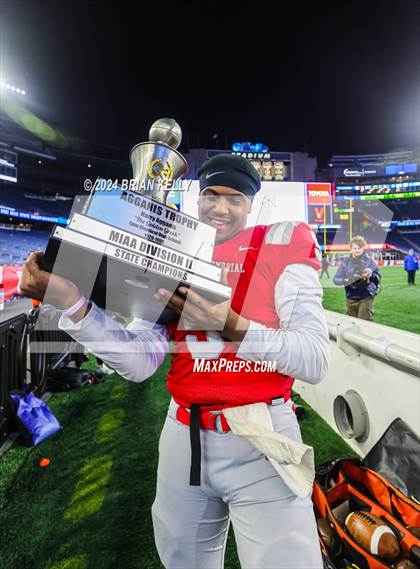 Thumbnail 1 in Catholic Memorial vs King Philip Regional (MIAA Division 2 Final) photogallery.