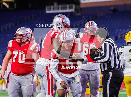Thumbnail 2 in Catholic Memorial vs King Philip Regional (MIAA Division 2 Final) photogallery.