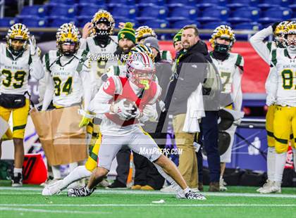 Thumbnail 3 in Catholic Memorial vs King Philip Regional (MIAA Division 2 Final) photogallery.
