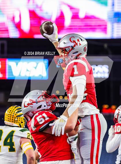 Thumbnail 2 in Catholic Memorial vs King Philip Regional (MIAA Division 2 Final) photogallery.