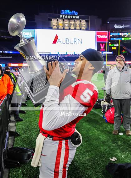 Thumbnail 2 in Catholic Memorial vs King Philip Regional (MIAA Division 2 Final) photogallery.