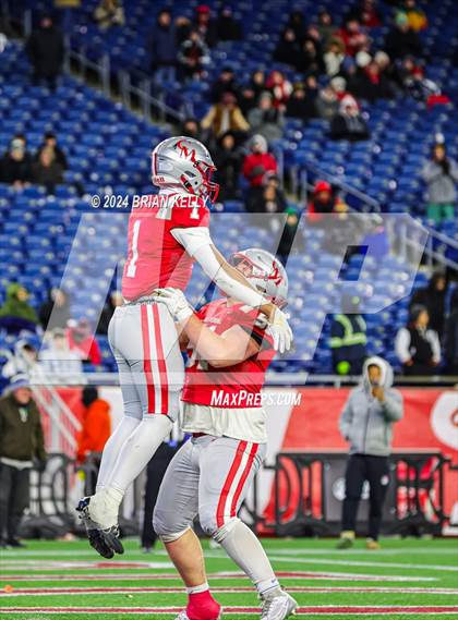 Thumbnail 2 in Catholic Memorial vs King Philip Regional (MIAA Division 2 Final) photogallery.