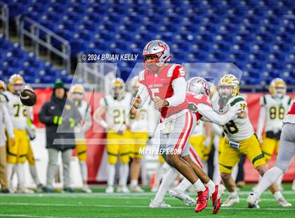 Thumbnail 1 in Catholic Memorial vs King Philip Regional (MIAA Division 2 Final) photogallery.