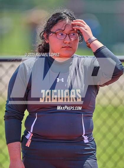 Thumbnail 1 in Lake Houston Conquerors Invitational (4x100M) photogallery.