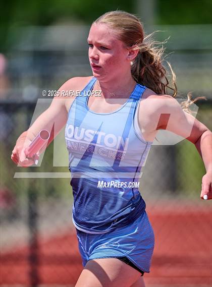 Thumbnail 2 in Lake Houston Conquerors Invitational (4x100M) photogallery.