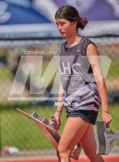 Thumbnail 1 in Lake Houston Conquerors Invitational (4x100M) photogallery.