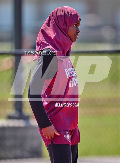 Thumbnail 1 in Lake Houston Conquerors Invitational (4x100M) photogallery.