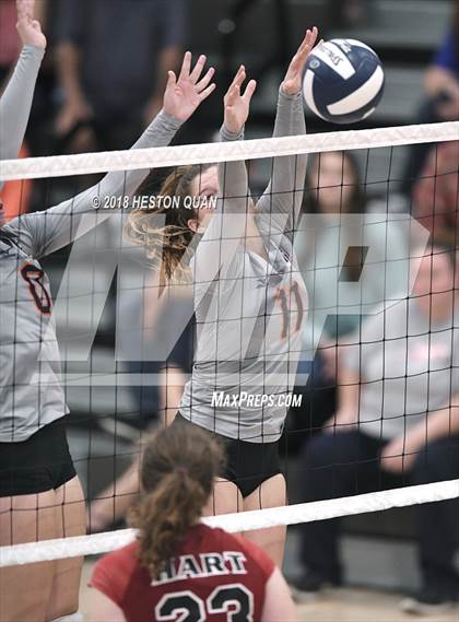 Thumbnail 2 in Hart vs. Cypress (CIF-SS D3 Playoff) photogallery.