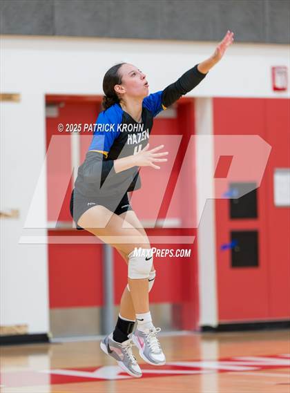 Thumbnail 1 in Hazen @ Newport - Bellevue photogallery.