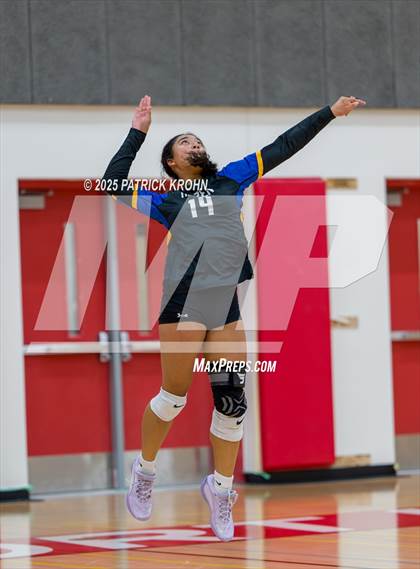 Thumbnail 3 in Hazen @ Newport - Bellevue photogallery.