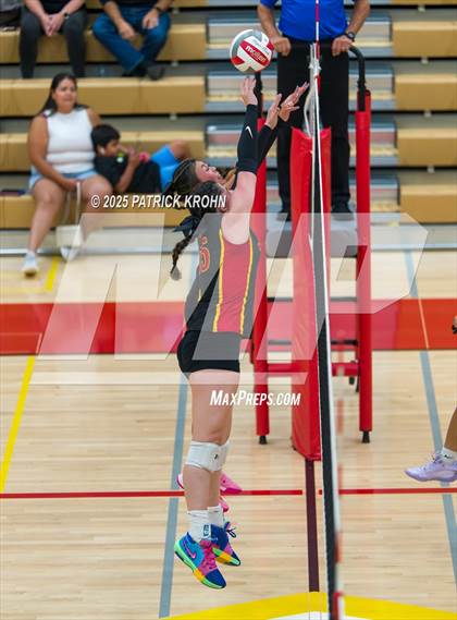 Thumbnail 2 in Hazen @ Newport - Bellevue photogallery.