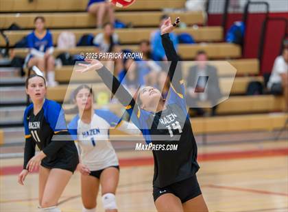 Thumbnail 2 in Hazen @ Newport - Bellevue photogallery.