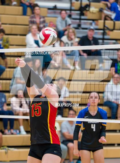 Thumbnail 3 in Hazen @ Newport - Bellevue photogallery.