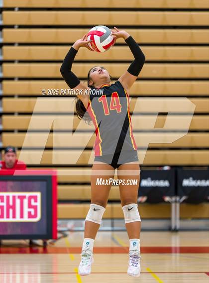 Thumbnail 2 in Hazen @ Newport - Bellevue photogallery.