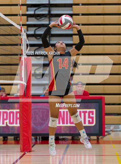 Thumbnail 1 in Hazen @ Newport - Bellevue photogallery.